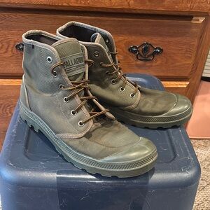 Palladium Men's Green High-Top Boots
